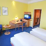 فندق Plaza Kongresshotel Europe 4*