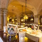 Plaza Kongresshotel Europe فندق 4*
