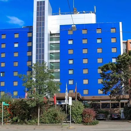 Plaza Kongresshotel Europe Hotel 4*