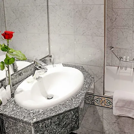 Plaza Kongresshotel Europe