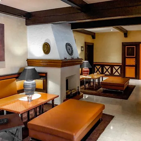 Plaza Kongresshotel Europe 4*