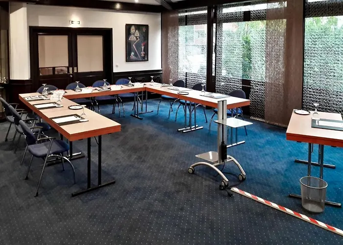 ホテル Plaza Kongresshotel Europe