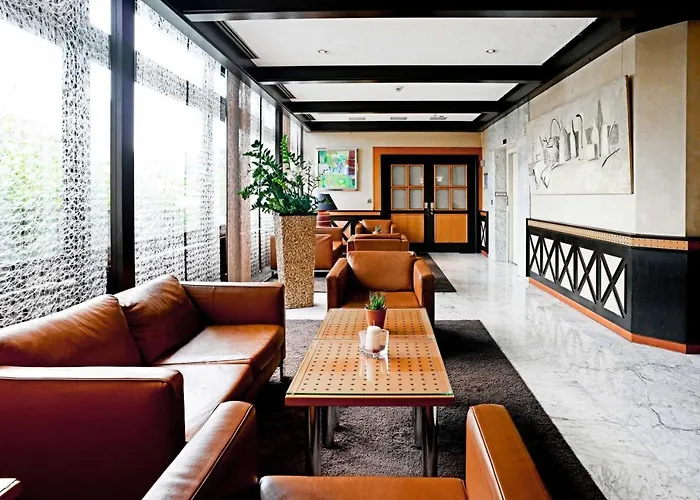 Plaza Kongresshotel Europe