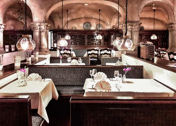 ホテル Plaza Kongresshotel Europe 4*