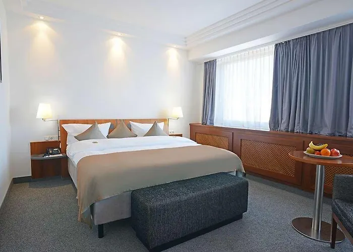 Plaza Kongresshotel Europe