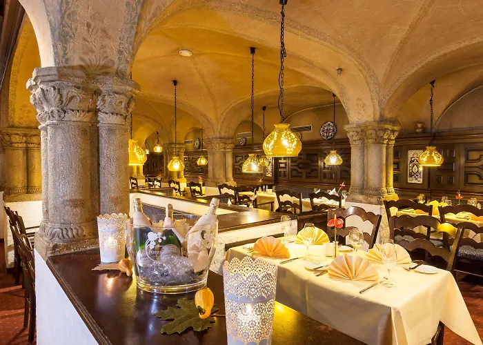 Plaza Kongresshotel Europe ホテル 4*