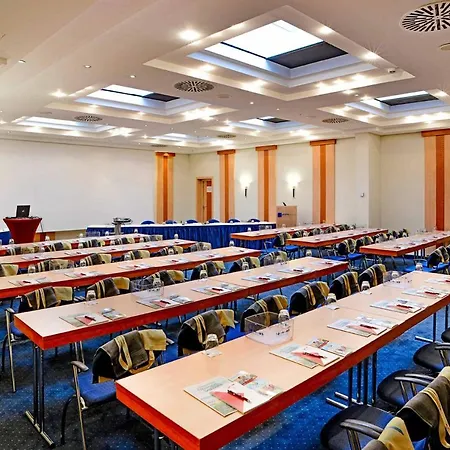 Plaza Kongresshotel Europe Отель Штутгарт